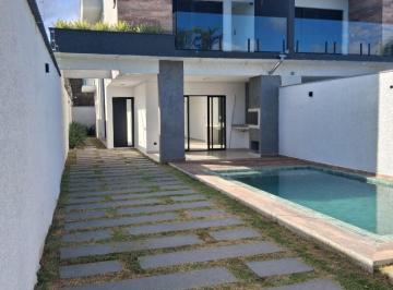 Casa de 3 quartos, Itanhaém · Casa à venda em Itanhaém - 157 m² com piscina, 2 suítes e 4 vagas