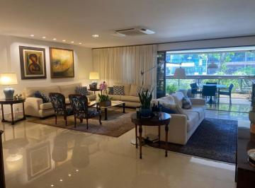 Apartamento de 4 quartos, Rio de Janeiro · Jardim Oceânico – 1ª quadra praia, rua anexa Praça Ó – lindíssimo 233 m² 4 suítes + dep. 4 vagas
