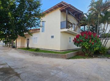 Casa de 4 quartos, Brasília · Casa de dois andares no Condomínio Solar de Brasília