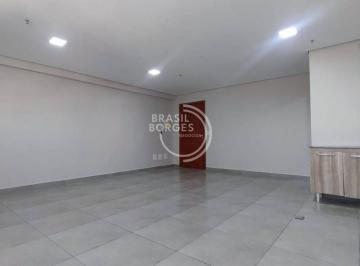 Comercial · 44m² · 1 Vaga · Sala Comercial 44m² no Edifício Dubai com Vaga, Copa e Banheiro