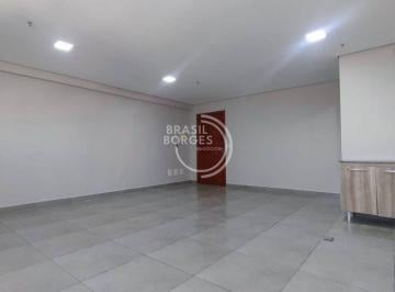 Comercial · 44m² · 1 Vaga · Sala Comercial 44m² no Edifício Dubai com Vaga, Copa e Banheiro