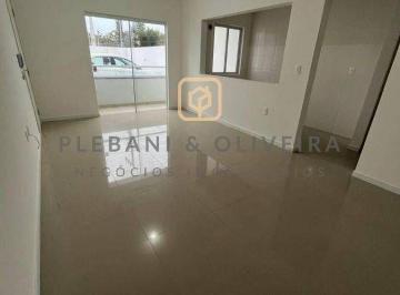 Apartamento · 2 Quartos · 1 Vaga · Apartamento Meia Praia