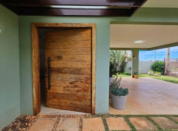 Casa en Aluguel de 4 quartos Setor Habitacional Jardim Botânico · Casa aconchegante no Estância Quintas da Alvorada de dois andares