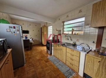 Casa · 150m² · 3 Quartos · 1 Vaga · Imperdível oportunidade de casa à venda em Mirandópolis, São Paulo-SP: 3 quartos