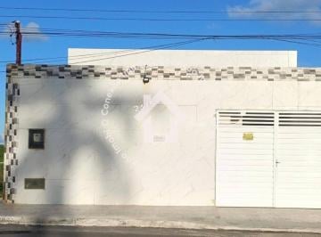 Duas Casas à Venda na Praia da Costa | Ideal para Investir · Duas Casas à Venda na Praia da Costa | Ideal para Investir