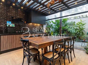 Casa de 5 quartos, São Paulo · Sobrado Condomínio fechado Incrível reformado como novo 290 m² e 5 suites à venda em Jardim Cordeiro