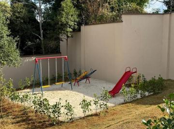 Casa · 138m² · 3 Quartos · 2 Vagas · Casa em Parque Primavera  -  Poços de Caldas