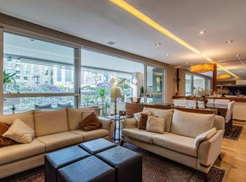 Apartamento · 146m² · 3 Quartos · 3 Vagas · Apartamento a venda em condomínio clube no Itaim com 146m², 3 dormitórios, 3 suítes e 2 vagas.