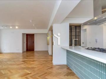 Apartamento · 158m² · 3 Quartos · 1 Vaga · Apartamento reformado a venda no jardim américa com 158m²,