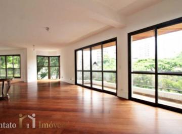 Apartamento · 210m² · 3 Quartos · 3 Vagas · Apartamento com 210m², 3 dormitórios e 3 vagas na garagem.
