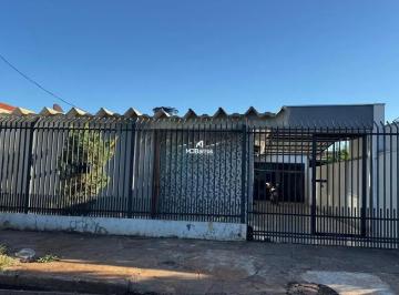 Casa · 205m² · 3 Quartos · 2 Vagas · Casa à venda no BNH 3º Plano em Dourados MS