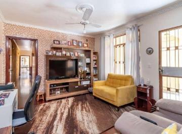 Casa de 4 quartos, São Paulo · Casa com 266 m² e 4 quartos à venda em Vila Mariana