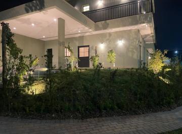 202510012001104380.jpeg · Casa em Condomínio para Venda em Bragança Paulista, Residencial San Vitale, 5 dormitórios, 4 suítes,