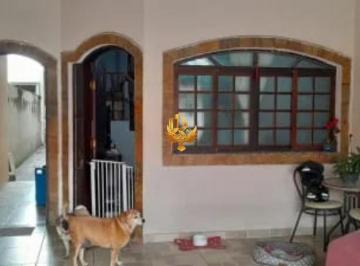 Foto 02 · Casa em Condomínio de Luxo no Parque Arco Íris, Taubaté-SP - 3 Quartos, 1 Suíte, 124m² - Imperdível!
