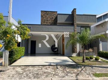 Casa de 3 quartos, Caçapava · Casa Térrea - Condomínio Bela Vista - Caçapava - 3 dormitórios - Piscina - 150m²