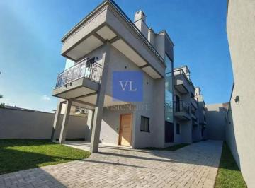 Foto 02 · Sobrados Triplex de Alto Padrão com Terraço em Condomínio - Santa Quitéria,