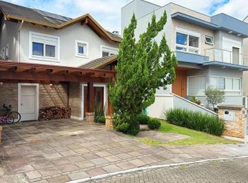 Casa · 243m² · 3 Quartos · 2 Vagas · Casa em Hípica