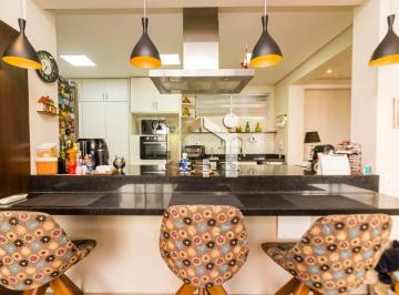 Apartamento · 142m² · 3 Quartos · 1 Vaga · Apartamento em frente ao clube Pinheiros a venda