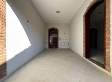 Casa · 150m² · 3 Quartos · 2 Vagas · Oportunidade - Casa - Sobrado - Jardim Terras do Sul - 3 Dormitórios - 220m².