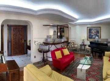 Apartamento · 214m² · 4 Quartos · 3 Vagas · Apartamento - Jardim da Saúde - 4 Suítes - 214m².