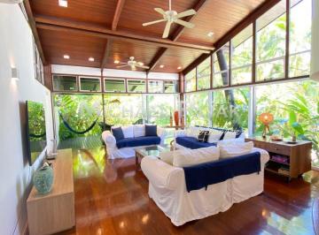 Casa · 266m² · 5 Quartos · 4 Vagas · Residência em condomínio de alto padrão na Praia da Baleia.  Michael Pajak (11) 99996-4550