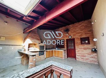 Casa · 105m² · 2 Quartos · 2 Vagas · Casa para locação no Centro de Salto/SP