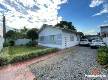 Casa · 149m² · 4 Quartos · 2 Vagas · Casa com 4 quartos no Bucarein em Joinville