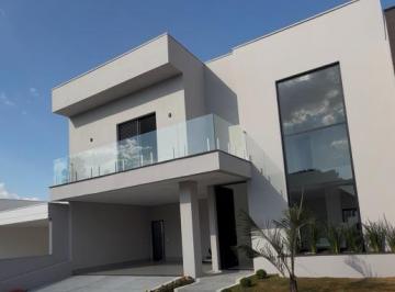 Casa · 285m² · 3 Quartos · 4 Vagas · Casa à venda com 3 quartos (3 suítes) e 4 vagas no Residencial Villa Carioba em Americana 