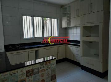 Casa · 108m² · 3 Quartos · 2 Vagas · Sobrado em Condomínio à Venda na Vila Maria com 3 Quartos com Suíte e Área Gourmet