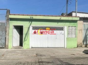 Casa · 210m² · 3 Quartos · 2 Vagas · CASA COM SUITE E DUAS VAGAS DE GARAGEM