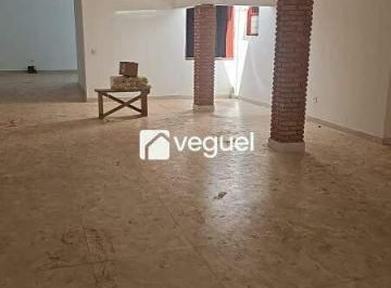 Comercial · 200m² · 4 Vagas · Loja comercial para alugar de 200m² com 3 salas no bairro Alto da Boa vista, Ribeirão Preto/SP