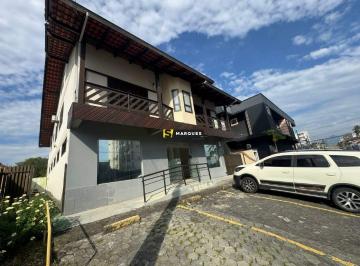 Comercial · 40m² · 4 Vagas · Sala Comercial com 40 m² de área privativa no bairro Costa e Silva.