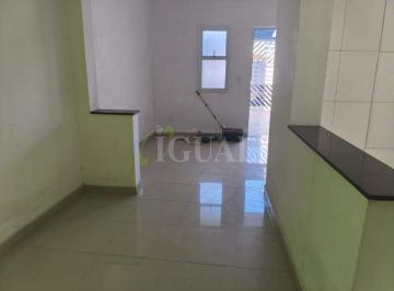 Casa · 46m² · 2 Quartos · 2 Vagas · Casa térrea à venda no Parque Capuava em Santo André.