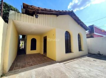 Casa · 155m² · 2 Quartos · 1 Vaga · Casa para venda no Centro, Teresina – Residência ampla e funcional