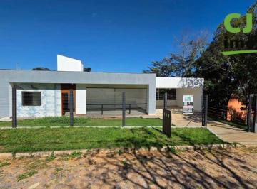 681c9e075de55d0e3527259db42e4d0545a7e35a · Casa com 3 dormitórios à venda, 220 m² por R$ 980.000 - Condomínio Vale Do Luar - Jaboticatubas/Mina