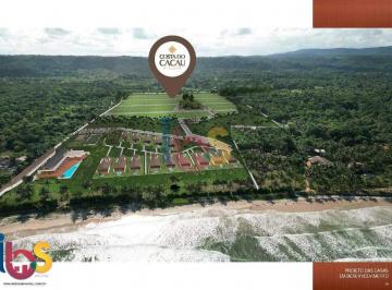 Terreno · 600m² · 2 Vagas · Lote no Condomínio Costa do Cacau, Zona Norte de Ilhéus