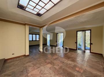 Casa · 206m² · 3 Quartos · 6 Vagas · Espaço e Tranquilidade na Chácara Monte Alegre - 3 dormitórios (1 suíte)
