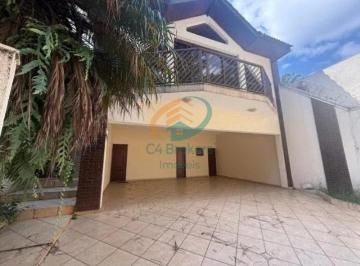 Casa · 313m² · 3 Quartos · 5 Vagas · Sobrado em Rua em Vila Maricy - Guarulhos, SP