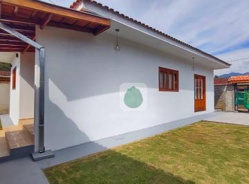 c47df38088179447be4124dd58eaa0fde57a7079 · Casa Nova em condomínio fechado por R$ 1.050.000 - Vila Nossa Senhora Aparecida - São Bento do Sapuc