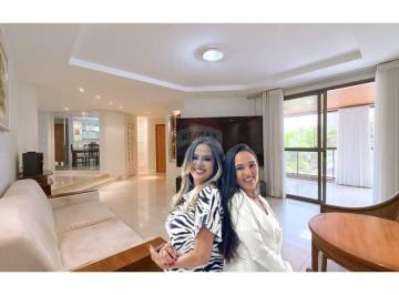 Apartamento · 243m² · 4 Quartos · 3 Vagas · Quadra 205 Apartamento de 243m² 4 Quartos 3 Suítes 3 Vagas Residencial Jandaia Águas Claras
