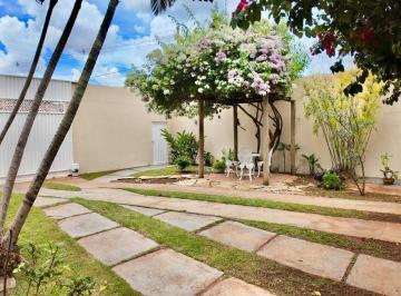 Casa de 3 quartos, Águas Claras · Encontre seu novo lar no Residencial Nova Canaã! Avenida Vereda Da Cruz.