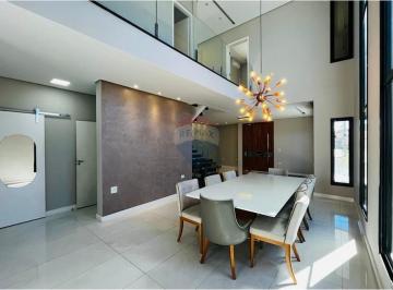 Casa · 291m² · 3 Quartos · 4 Vagas · Casa à venda no Residencial Fogaça, 3 dormitórios, Jacareí