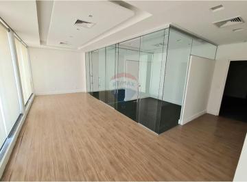 Comercial · 867m² · 10 Vagas · Imóvel Comercial Pronto para Uso – É Só Entrar e Trabalhar! Alugue Prédio Comercial de 867 m2 na Av