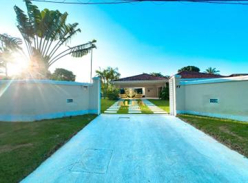3b5eb5f22580a77920e2e454494aef078575b87b · Mansão com 9 suítes, quadra de tênis e piscina no Jardim Acapulco – Alfa Imóveis Guarujá
