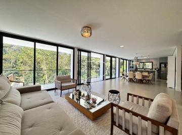 5cbfcc29c92c96ea490adc4e80dffbb9e13a60ab · Casa com 5 dormitórios à venda, 645 m² por R$ 3.800.000,00 - Parque das Artes - Embu das Artes/SP
