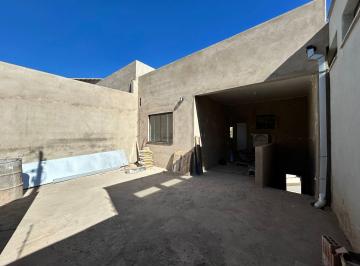 Casa · 61m² · 2 Quartos · 2 Vagas · Casa Geminada no bairro Manoel Corrêa