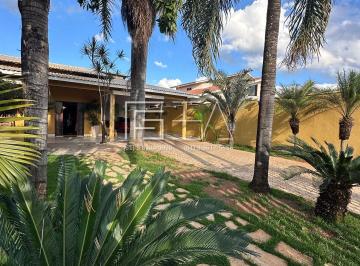 Casa · 400m² · 4 Quartos · 5 Vagas · CASA À VENDA NO CENTRO DE FORMOSA - 04 QUARTOS SENDO 02 SUÍTES