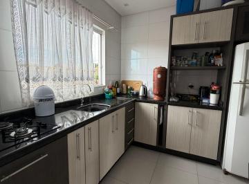 Apartamento · 71m² · 2 Quartos · 1 Vaga · Apartamento Com Churrasqueira Costa e Silva (Joinville)