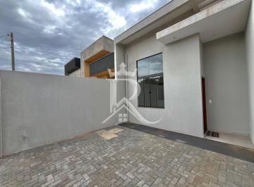 Casa · 75m² · 3 Quartos · 2 Vagas · VENDO Casa Com 3 Dormitórios e Fino Acabamento na Região leste