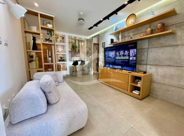 Apartamento · 75m² · 2 Quartos · Impecável 02 quartos MEGA REFORMADO, próximo do metrô.